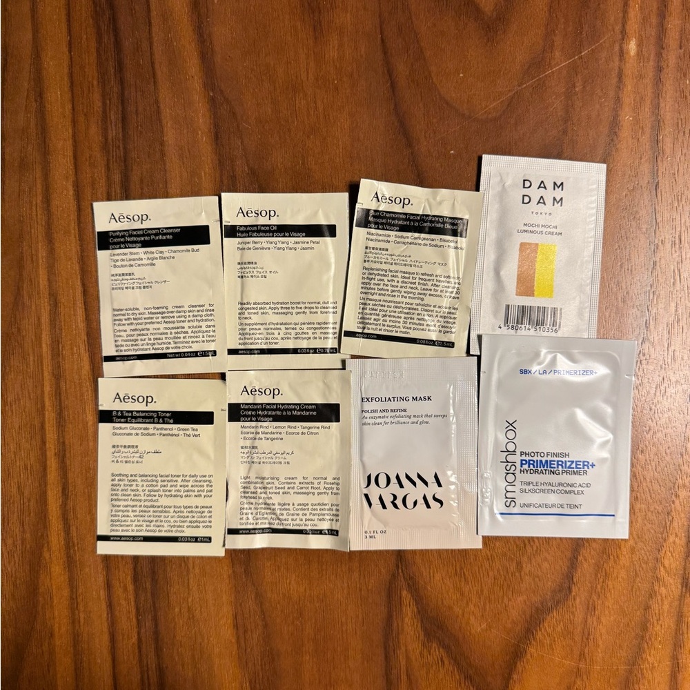 Skin care sample pack - Picture 3 of 5